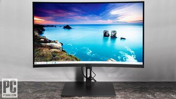 NZXT Canvas 32Q testé par PCMag NZXT Canvas 32Q testé par PCMag