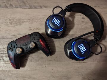 JBL Quantum 810 test par Gaming Trend