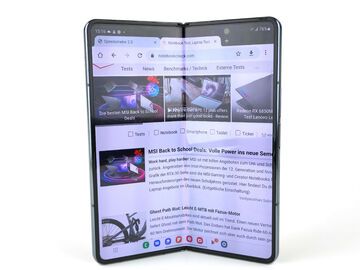 Samsung Galaxy Z Fold 4 reviewed by NotebookCheck Samsung Galaxy Z Fold 4 reviewed by NotebookCheck