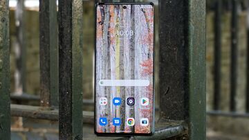 Motorola Edge 30 Ultra reviewed by TechRadar Motorola Edge 30 Ultra reviewed by TechRadar