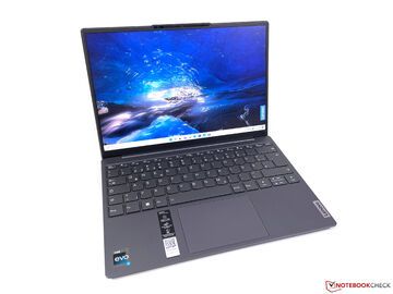 Lenovo Yoga Slim 7i Carbon test par NotebookCheck