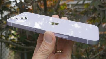 Apple iPhone 14 Plus test par TechRadar Apple iPhone 14 Plus test par TechRadar