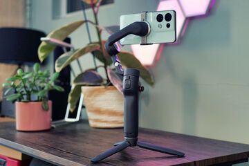 DJI Osmo Mobile 6 reviewed by Pocket-lint