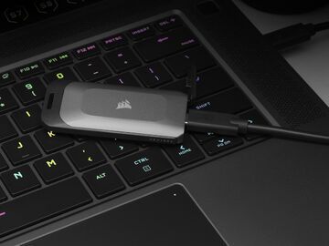 Corsair test par CNET France Corsair test par CNET France
