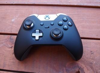 Microsoft Xbox One Elite Controller test par PCMag Microsoft Xbox One Elite Controller test par PCMag
