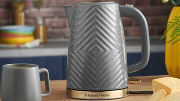 Test Russell Hobbs Groove Kettle