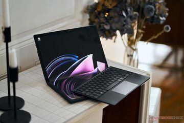 Asus Zenbook 17 Fold reviewed by NotebookCheck Asus Zenbook 17 Fold reviewed by NotebookCheck