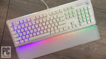 Roccat Vulcan II Max test par PCMag Roccat Vulcan II Max test par PCMag