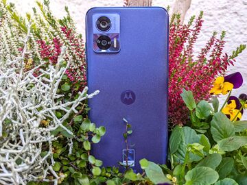 Motorola Edge 30 reviewed by NotebookCheck Motorola Edge 30 reviewed by NotebookCheck