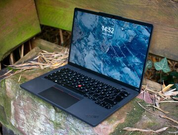 Lenovo Thinkpad X13s test par NotebookCheck