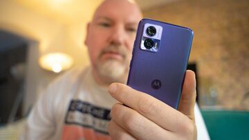 Motorola Edge 30 reviewed by AndroidPit Motorola Edge 30 reviewed by AndroidPit