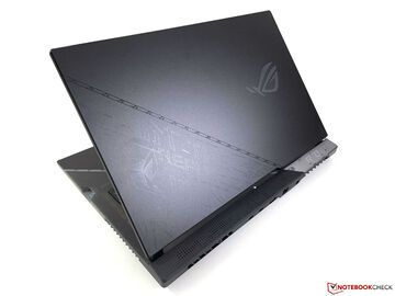 Asus ROG Strix Scar 17 SE reviewed by NotebookCheck