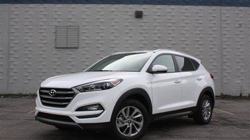 Hyundai Tucson Eco Review: 1 Ratings, Pros and Cons