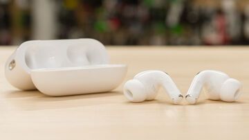 Apple AirPods Pro reviewed by RTings