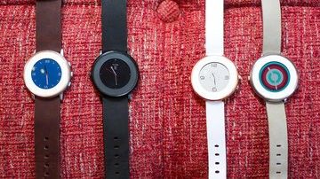 Pebble Time Round test par CNET USA Pebble Time Round test par CNET USA