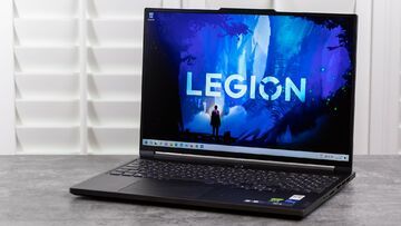 Lenovo Legion Slim 7 test par ExpertReviews