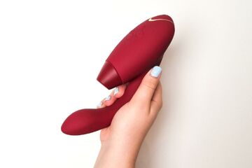Womanizer Duo 2 Review: 3 Ratings, Pros and Cons