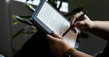 Amazon Kindle Scribe reviewed by The Verge