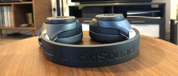 LucidSound LS100X Review: 4 Ratings, Pros and Cons