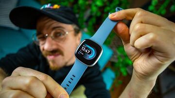 Fitbit Versa 4 test par AndroidPit