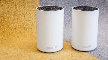 TP-Link Deco XE75 testé par ExpertReviews TP-Link Deco XE75 testé par ExpertReviews