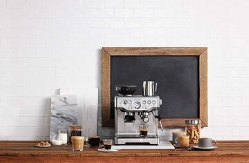 Breville Barista Express reviewed by Digital Weekly