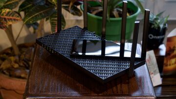 TP-Link Archer AXE75 testé par Android Central TP-Link Archer AXE75 testé par Android Central