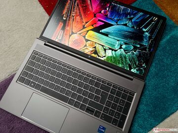 HP 15 test par NotebookCheck HP 15 test par NotebookCheck