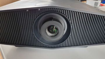 Sony VPL-XW5000 testé par Chip.de Sony VPL-XW5000 testé par Chip.de