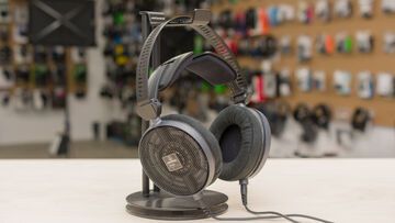 Audio-Technica ATH-R70x reviewed by RTings