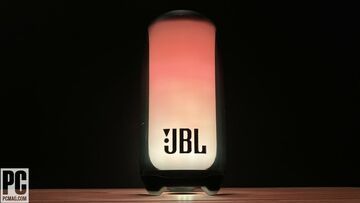 JBL Pulse 5 testé par PCMag JBL Pulse 5 testé par PCMag