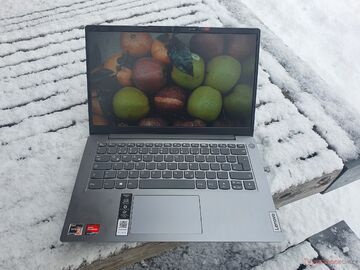 Lenovo IdeaPad 3 14 reviewed by NotebookCheck
