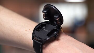 Huawei Watch Buds test par ExpertReviews