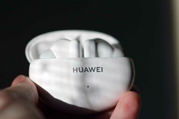 Huawei FreeBuds 5i testé par Journal du Geek Huawei FreeBuds 5i testé par Journal du Geek