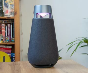 LG 360 reviewed by ExpertReviews