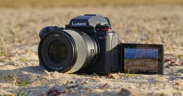 Panasonic Lumix S5 II test par Engadget