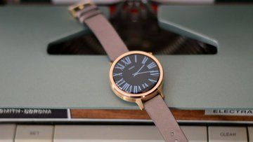 Motorola Moto 360 2 test par TechRadar Motorola Moto 360 2 test par TechRadar