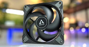 Arctic P12 Max Review: 5 Ratings, Pros and Cons