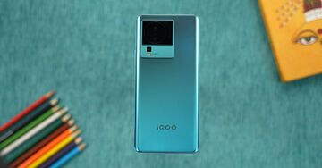 Vivo IQOO Neo7 reviewed by GadgetByte