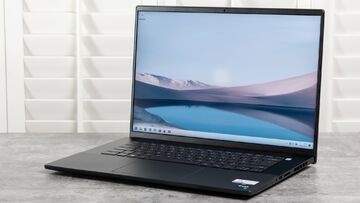 Dell Inspiron 16 Plus test par ExpertReviews