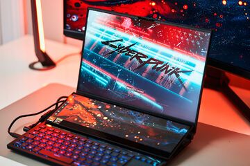 Asus ROG Zephyrus Duo 16 test par NotebookCheck