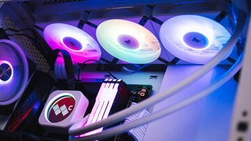 Corsair H150i testé par Windows Central