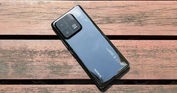 Xiaomi 13 Pro reviewed by HardwareZone Xiaomi 13 Pro reviewed by HardwareZone