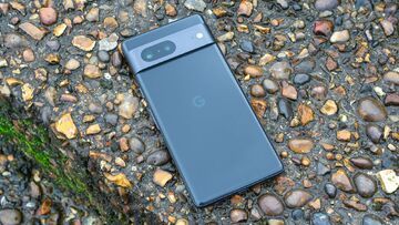 Google Pixel 7 test par ExpertReviews