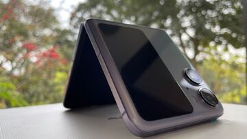 Oppo Find N2 Flip testé par HT Tech Oppo Find N2 Flip testé par HT Tech