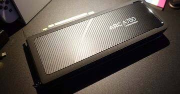 Intel Arc A750 test par HardwareZone