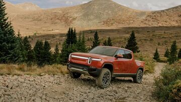 Rivian R1T Review: 2 Ratings, Pros and Cons