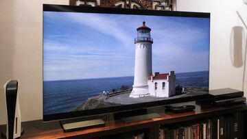 Samsung QN900C reviewed by T3