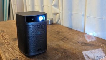 XGIMI Mogo 2 Pro testé par ExpertReviews XGIMI Mogo 2 Pro testé par ExpertReviews
