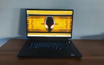 Test Alienware m17